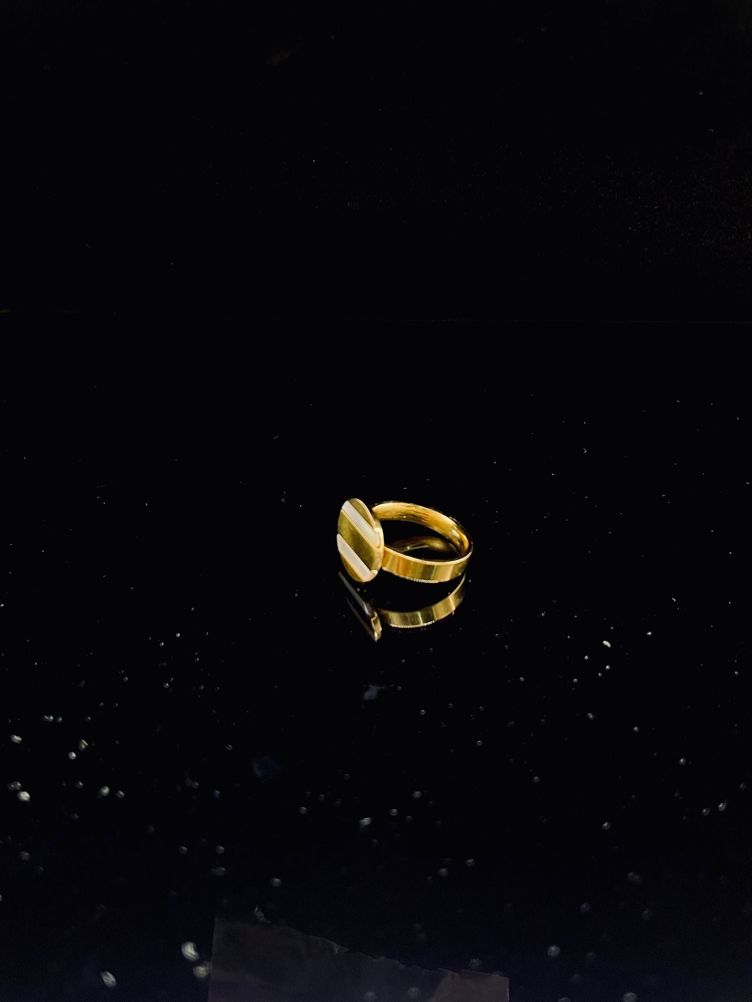 Striped ring White-Gold